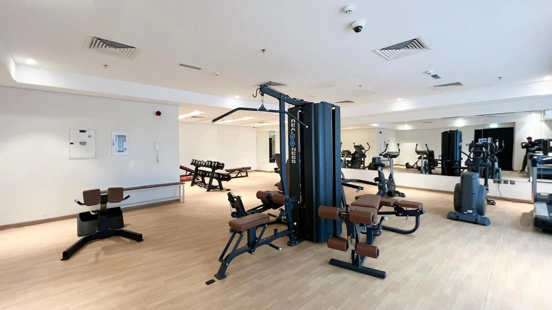 3Br Luxury Escape At Mon Reve I Access To Pool And Gym Apartment Dubai